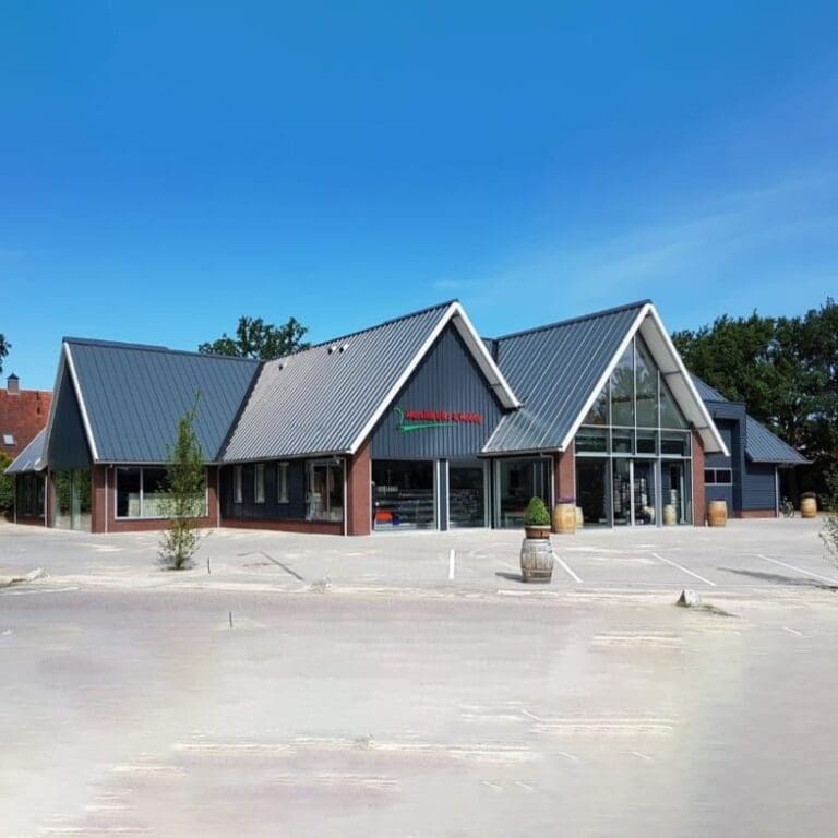 Nieuwe pakketwand in De Lutte