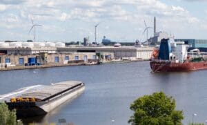 aanvoer van goederen door binnenvaart